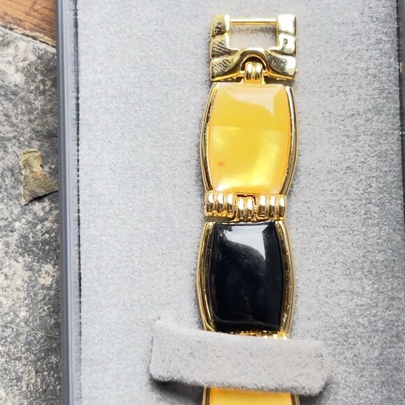 Vintage 80s Retro ORYX Black/Mustard Gold Tone Women’s Watch New Battery NIB main image 6